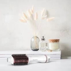 Rowenta Air Brush Volumiser CF6135F0 7 Rowenta Air Brush Volumiser CF6135F0 -Hair Chic Soldes rowenta air brush volumiser cf6135f0 brosse a air chaud 3