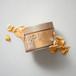 Schwarzkopf Professional Blondme Blonde Wonders -Hair Chic Soldes schwarzkopf professional blondme blonde wonders masque nourrissant pour des cheveux lisses et brillants 2