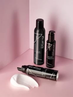 Shu Uemura Styling Kaze Wave -Hair Chic Soldes shu uemura styling kaze wave mousse coiffante pour cheveux boucles 3